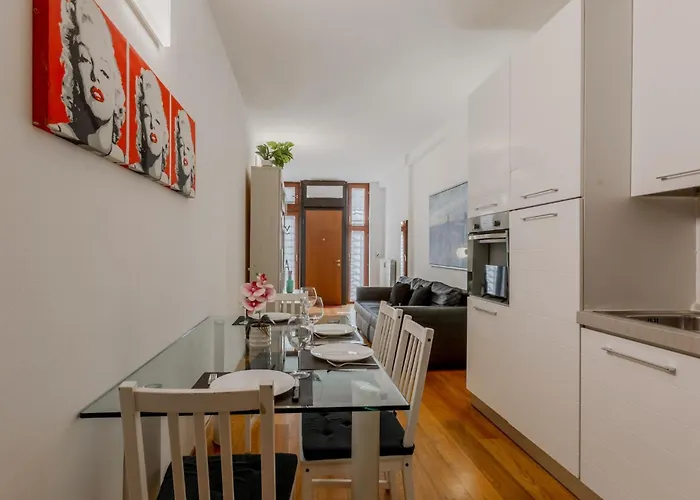 Guesthost - Novoli Escape In With Parking Daire *